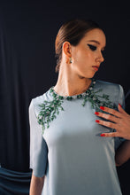 Column Cheongsam with Short Sleeves
