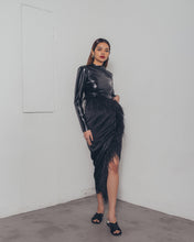 BLACK OSTRICH SLIT SKIRT