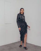 BLACK OSTRICH SLIT SKIRT
