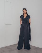 BLACK WIDE LEG JUMPSUIT