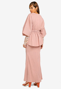 IRIS WRAP KURUNG
