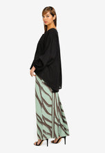 PUSPA PEPLUM MODERN KURUNG